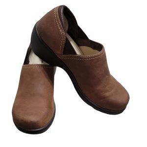 Womens L.L. Bean Classic Brown Leather Clogs Shoes Size 8.5 Slip on Comfort